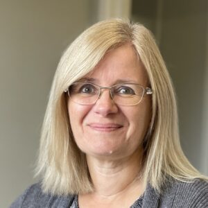 Maureen Daws